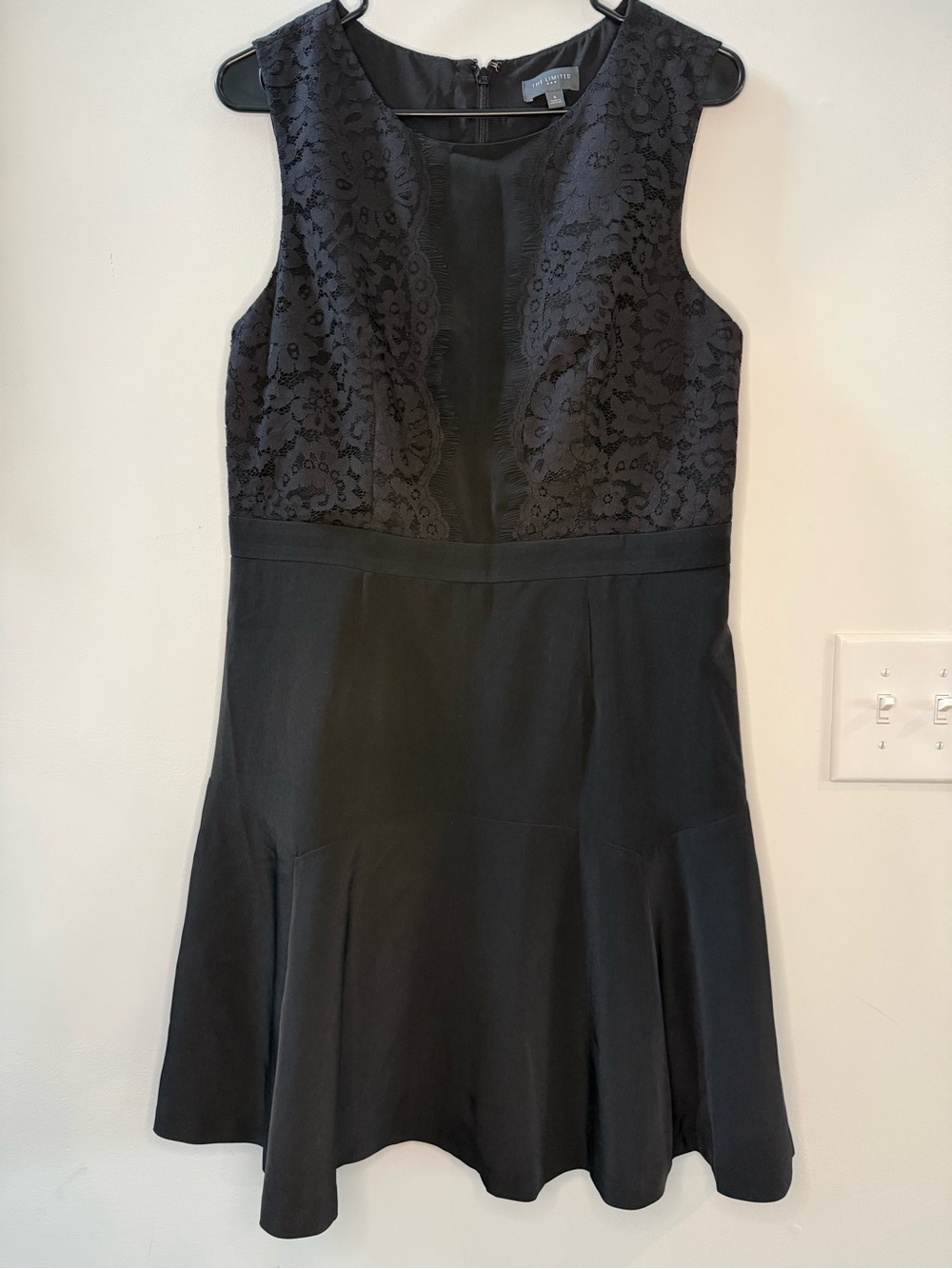 The Limited Black Lace-Panel Sleeveless Midi Dress
